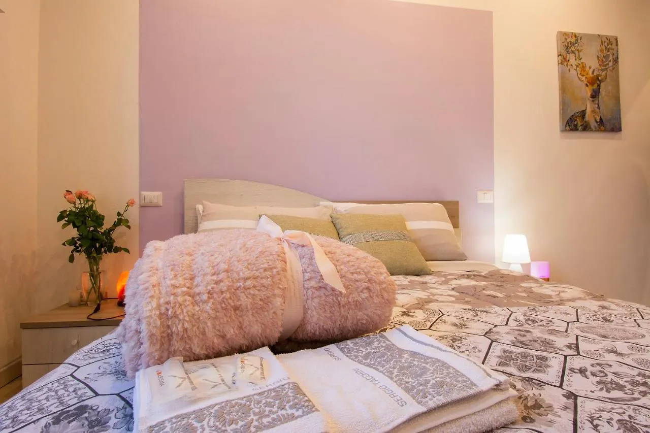 B&B Le Rose di Gori Cristina Pistoia Bed & Breakfast