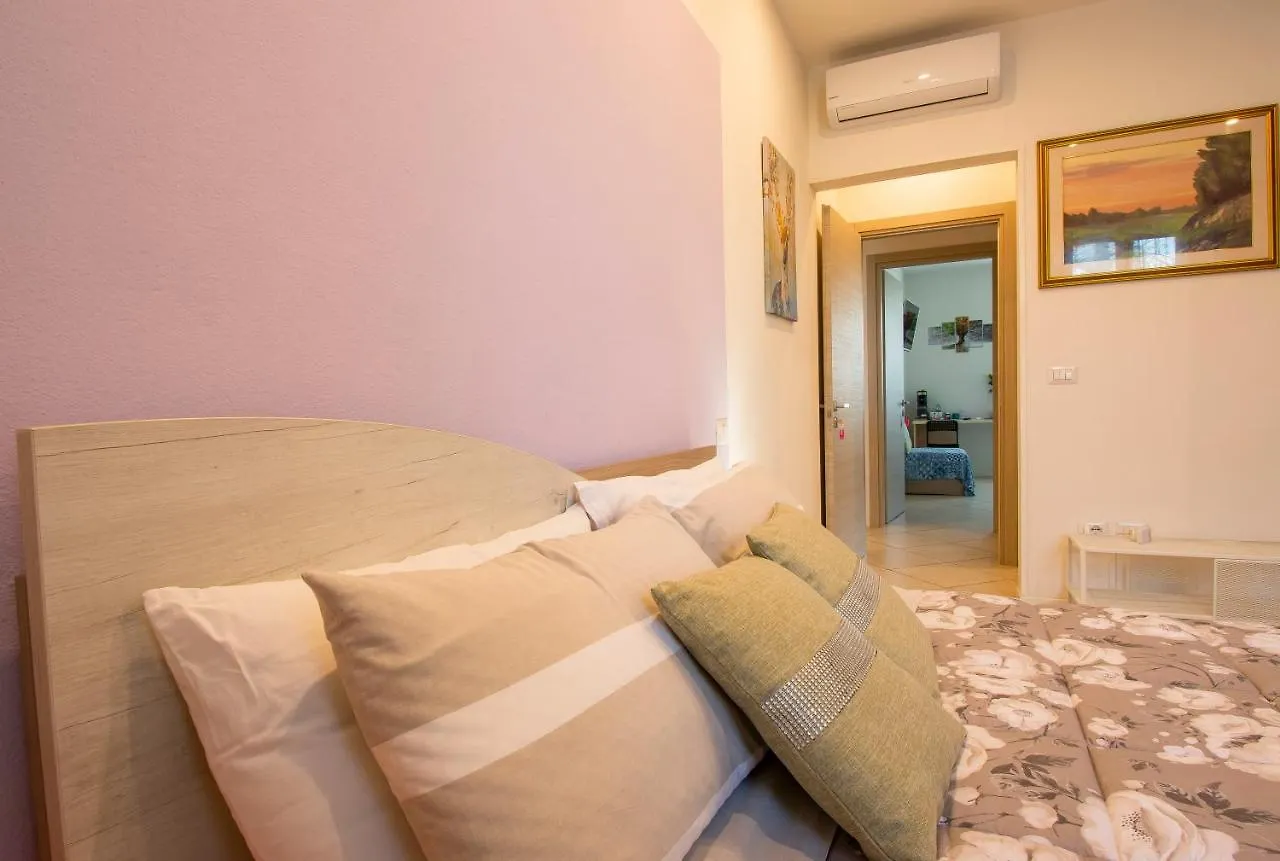 B&B Le Rose di Gori Cristina Pistoia Italia